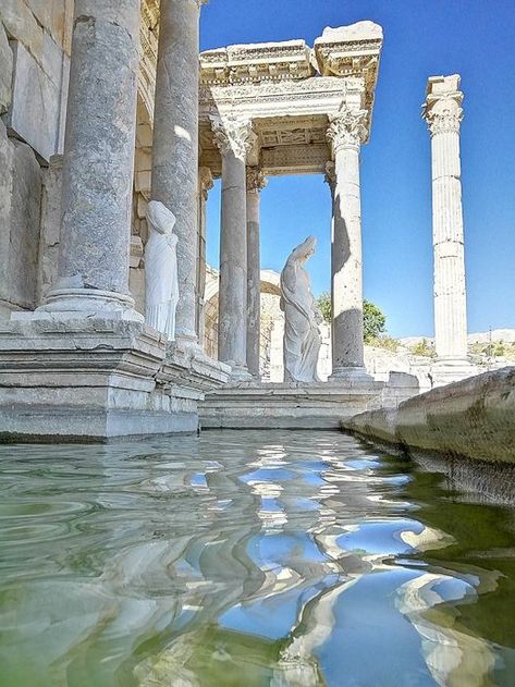 Antoninler Fountain is one of the most striking structures of Sagalassos Antique City located in A laslasun district of Burdur. Made in the time of Roman Emperor Marcus Aurelius between 161-180 AD and dedicated to the god Dionysus. Pax Romana, 2025 Vision, Ancient Architecture, Famous Places, Ancient Ruins, Historical Architecture, Ancient Rome, Travel Goals, Ancient Greece