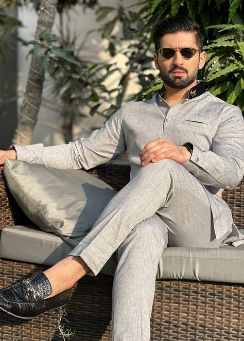 Kurta Pocket Design Men, Kurta Pajama Basket Men, Grey Kurta Mens, Eid Outfits For Men, Pocket Kurta, Fox Plate, Pajama Men, Grey Kurta, Men's Outfits By Pattern