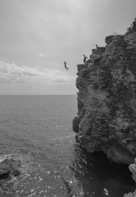 a...Cliff Jumping in Budva Josefine H J, Black And White Photo Wall, Black And White Beach, Black And White Picture Wall, Gray Aesthetic, Foto Art, Photo Wall Collage, Black And White Aesthetic, Black Aesthetic Wallpaper