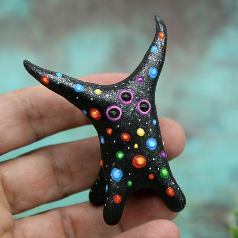 Polymer Clay Creatures, Clay Creatures, Fantasy Space, Fantasy Sculpture, Clay Monsters, Halloween Clay, Oc Inspiration, Space Cowboy, Art Stone