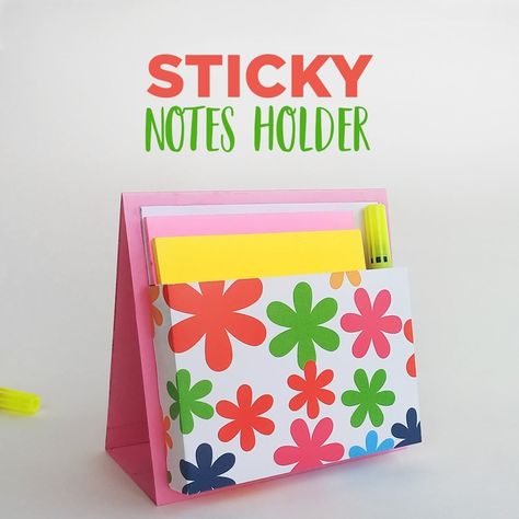 Sticky Notes Holder, Notes Storage, Note Pen, Note Holders, Paper Craft Diy Projects, Diy Holder, Sticky Note, Reading Nook, Pen Holders