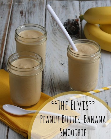 The classic combination of bananas and peanut butter, plus the nutrition of Greek yogurt and the sweetness of maple syrup. Delicious enough for dessert! Peanut Butter Banana Smoothie Recipe, Peanut Butter Dip, Banana Sandwich, Peanut Butter Banana Smoothie, Healthy Afternoon Snacks, Dessert Smoothie, Strawberry Banana Smoothie, Healthy Kitchen, Food Test