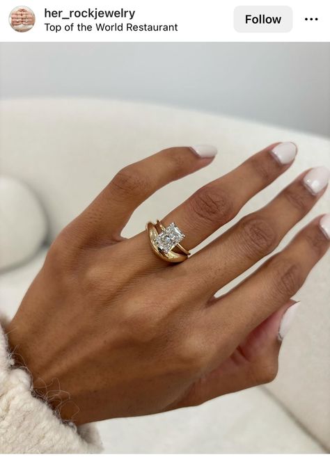 Rectangle Wedding Rings Thick Band, Gold Wedding Rings Thick Band, Sideways Engagement Ring, Thick Gold Wedding Band, Black Docs, Pearl Wedding Bands, Cute Engagement Rings, Future Engagement Rings, Best Engagement Rings