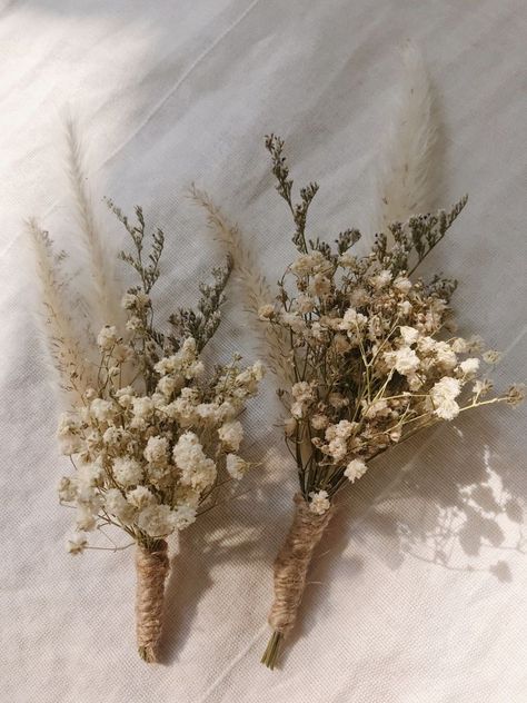 Diy Dried Flower Boutonniere, Boho Boutineer, Simple Dried Flower Bouquet, Diy Dried Flower Bouquet, Dried Flower Corsage, Dried Boutonniere, Filipiniana Wedding Theme, Dried Flower Boutonniere, Simple Wedding Bouquets