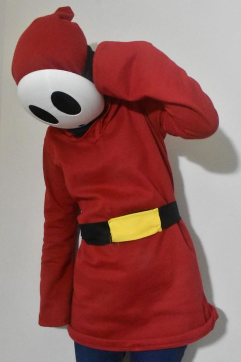 Shy Guy Cosplay, Diy Mario Character Costumes, Shy Guy Costume, Hiding Behind A Mask, Guy Cosplay, Mario Halloween, Guy Hoodie, Mario Cosplay, Eve Costume