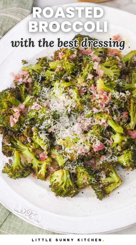 Make your next meal a hit with this easy roasted broccoli and homemade vinaigrette! It's the perfect side dish that pairs well with any main course. Best Vinaigrette, Roast Frozen Broccoli, Crispy Broccoli, Side Dishes For Salmon, Broccoli Side Dish, Roasted Broccoli Recipe, Little Sunny Kitchen, Homemade Vinaigrette, Roasted Broccolini