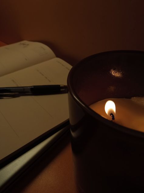 #candle #planning #writing #night #aesthetic #reading #books Writing At Night Aesthetic, Night Candle Aesthetic, Static Aesthetic, Twitter Aesthetic, Night Mood, Aesthetic Reading, Bedroom Vibes, Motivation Study, Night Reading