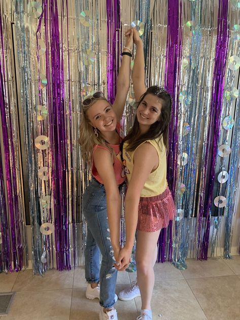 It wouldn't be a Hannah Montana theme without a quick change! #hannahmontana #bidday #dg Hannah Montana Costume, Pop Star Party, Rock Star Party, Bid Day Themes, Bridal Bachelorette Party, Bachelorette Trip, Disney Birthday, Star Party, Hannah Montana