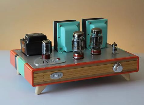 Best Hifi Speakers, Synthesizer Diy, Audiophile Amplifier, Vinyl Record Furniture, Diy Hifi, Hifi Amplifier, Valve Amplifier, Diy Amplifier, Radio Design