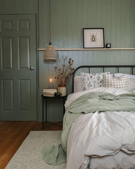 Sage Bedroom, Navy Bedrooms, Wood Coffee Table Rustic, Paint Bedroom, Guest Bedroom Makeover, Mum Life, Sage Green Bedroom, Hygge Home, Bedroom Paint Colors