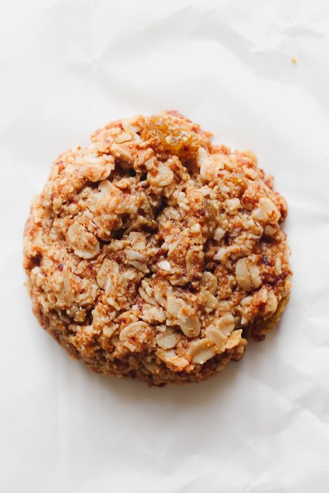 Oatmeal Raisin Breakfast Cookies (Gluten Free, Dairy Free, Refined Sugar Free) - Kathleen Ashmore Refined Sugar Free Cookies, Sugar Free Oatmeal Cookies, Kathleen Ashmore, Breakfast Cookies Gluten Free, Sugar Free Oatmeal, Cookies Gluten Free, Sugar Free Cookies, Raisin Cookies, Oatmeal Raisin