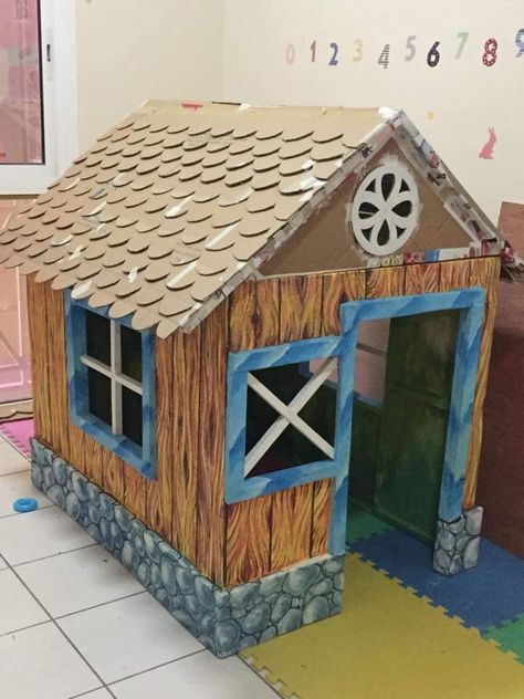 Grandfather Makes Cardboard Playhouse From Cardboard Boxes Cardboard House Ideas, Playhouse Redo, Diy Cardboard House, Cardboard Box Houses, Cardboard Fireplace, Cardboard Playhouse, Cardboard Box Crafts, Cardboard Toys, Cardboard House