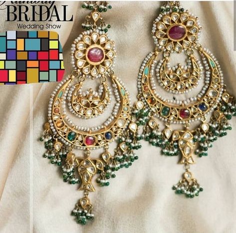 Rajputi Kundan Jewellery, Rajputi Jewellery Royal Set, Rajputi Earrings Design Gold, Mughal Jewelry, Vintage Indian Jewelry, Gold Jewelry Prom, Wedding Jewellery Designs, Rajputi Jewellery, Bridal Jewelry Sets Brides