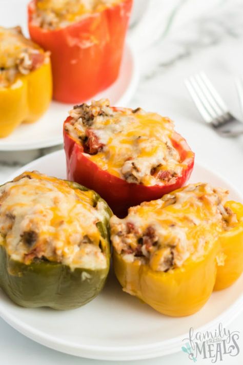 Instant Pot Stuffed Peppers, Best Stuffed Pepper Recipe, Cheese Melting, Stuffed Bell Pepper, Stuffed Peppers Beef, Fresh Meals, Bell Pepper Recipes, Family Fresh Meals, Peppers Recipes