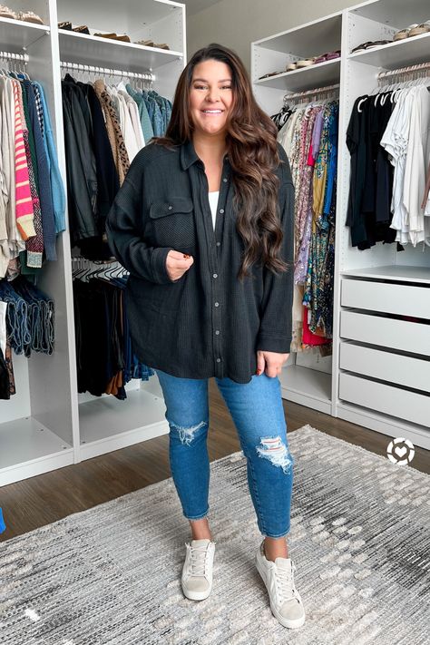 Styling Black Aerie LumberJane Waffle Shirt and Good American Cropped Jeans. Fall Fashion Ideas. Curvy Style. Casual Fall Outfits | Everyday Looks |Plus Size Fashion | Nicole Curves to Contour Plus Size Jean Shirt Outfit, Plus Size Crop Jeans Outfit, Plus Size Worship Leader Outfit, Tshirt Outfit Plus Size Casual, Lumberjane Outfit, Cool Mom Outfits Plus Size, Aerie Lumberjane Waffle Shirt, Aerie Lumberjane Waffle Shirt Outfit, Plus Size Fall Outfits 2024