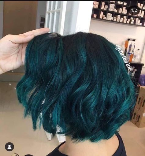 Dark Teal Hair, Turquoise Hair Color, Teal Hair Color, Wave Hairstyles, Dark Green Hair, Amber Hair, Waves Haircut, Elegant Hairstyle, Colourful Hair