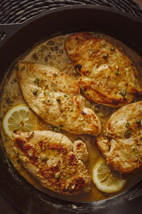 EASY CHICKEN PICANTE | Manitoba Chicken Chicken Picante Recipe, Chicken Picante, Picante Chicken, Top Chefs Recipes, Easy Chicken Piccata, Thyme Sauce, Food Entrees, Turkey Meals, Pan Fried Chicken Breast