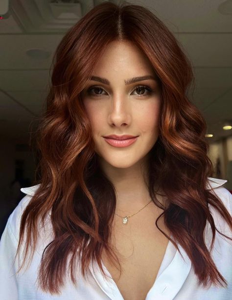 Brown Eyes and Chestnut Balayage Hair Brown Hair For Olive Skin, Hair For Olive Skin, Hair Colors For Brown Eyes, Yellow Hair Ideas, Hazelnut Brown Hair, Colors For Brown Eyes, Pale Olive Skin, Auburn Red Hair Color, Cinnamon Brown Hair