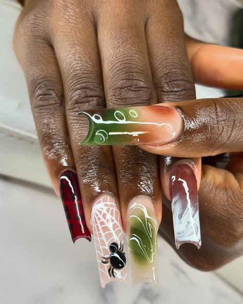 More closeups of this set cause I can’t get enough 😍 . . Spooky szn, spooky nails, Halloween nails, Austin nails, Austin nail tech, atx nails, nail art, nails of instagram, art nails Austin Nails, Stiletto Halloween Nails, Spooky Nails Halloween, Spooky Nails, Spooky Szn, Nails Halloween, Art Nails, Instagram Art, Nails Nail