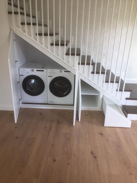 Under Stairs Laundry Room Storage, Washing Machine Under Stairs, Under Stairs Utility Room, Washer Dryer Under Stairs, Laundry Under Stairs, Laundry Under Staircase, Under Stairs Laundry Room, Under Staircase Ideas, Cabinet Under Stairs