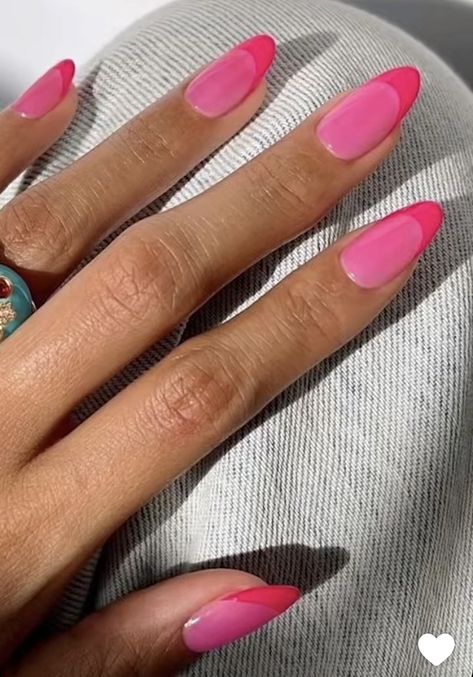 Beginners Nail Art, Nails Light Pink, Nails Hot Pink, Nails Barbie, Two Tone Nails, Pink Nail Ideas, Pink French Manicure, Barbie Pink Nails, Pink Tip Nails