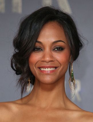 Tousled Hairstyles, Hairstyles Daily, Short Hair Styles African American, Side Bun Hairstyles, Loose Updo, Trendy Wedding Hairstyles, Zoe Saldana, Wedding Hairstyles Updo, Short Hair Updo