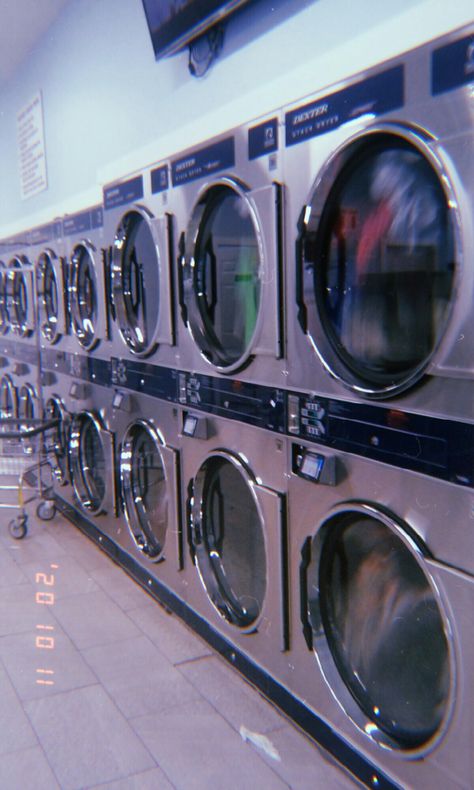 #aesthetic #laundromat #2020 #photography Laundry Asthetic Picture, Aesthetic Washing Machine, Dry Cleaners Aesthetic, Laundry Aesthetic Photography, Fresh Laundry Aesthetic, Laundrette Aesthetic, Lavanderia Aesthetic, Doing Laundry Aesthetic, Aesthetic Laundromat