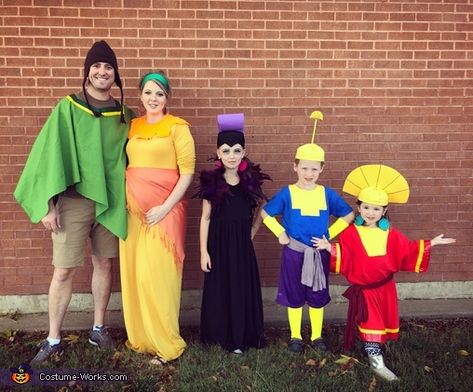 Pixar Family Costumes, Pregnant Family Costumes, Pregnant Disney Costume, Pregnancy Halloween Costumes Family, Disney Costumes Family, Pregnant Family Halloween Costumes, Emperors New Groove Costume, Trunk For Trunk Or Treat, Pregnant Halloween Costumes Family