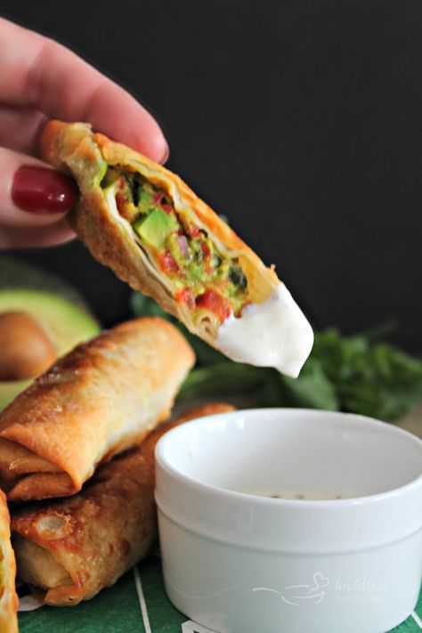 Dipping Sauce For Egg Rolls, Sauce For Egg Rolls, Tex Mex Egg Rolls, Cilantro Dipping Sauce, Snacky Foods, Cilantro Ranch, Ranch Dipping Sauce, Veggie Ideas, Avocados From Mexico