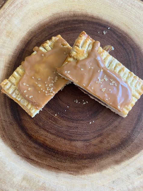 Home Made Pop Tarts, Brown Sugar Cinnamon Poptarts, Ferment Recipes, Little Spoon Farm, Brown Sugar Pop Tarts, Sourdough Discard Recipes, Recipe Using Sourdough Starter, Poptart Recipe, Discard Recipe