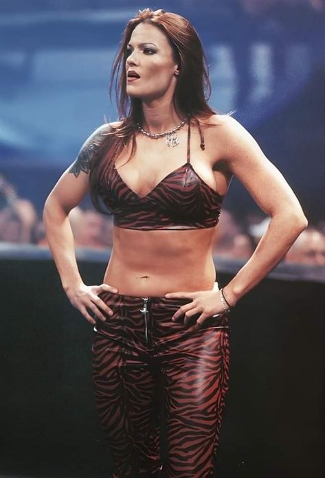 Amy Dumas Lita, Y2k Punk Aesthetic, Lita Wwe, Amy Dumas, Wwe Lita, Wwe Trish, Muscle Mommy, Wwe Diva, Outfits 2000s