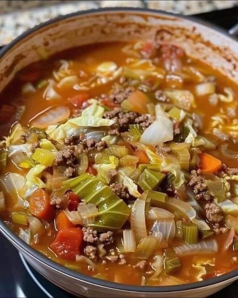 Barbara O'Neill Healthy Recipes | Cabbage Soup | Facebook Deconstructed Cabbage Rolls, Easy Cabbage Soup, Recipes Cabbage, Quick Soup Recipes, Quick Soup, Cabbage Roll Soup, Grandma Cooking, Lipton Onion Soup Mix, Cabbage Roll