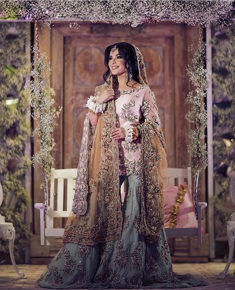 Repost @vanityfemme🔥 Congratulations beautiful on your wedding, you look stunning on your mehndi😍 #pakistaniweddings #vanityfemme #bridal #bride Mendhi Outfit, Pakistani Mehndi Dress, 1million Dance Studio, Mehndi Outfit, Bridal Mehndi Dresses, Mehndi Dress, Desi Wedding Dresses, Asian Bridal Dresses, Asian Wedding Dress