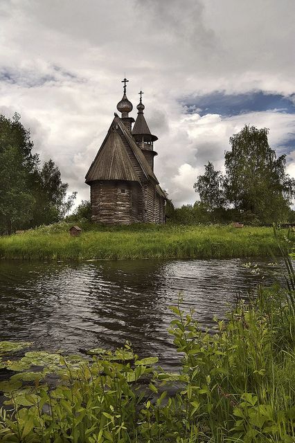 Old Russian Church by Pavel K, via Flickr Russian Church, Wooden Church, Abandoned Churches, Old Country Churches, Russian Architecture, Take Me To Church, Old Churches, Country Church, Cathedral Church