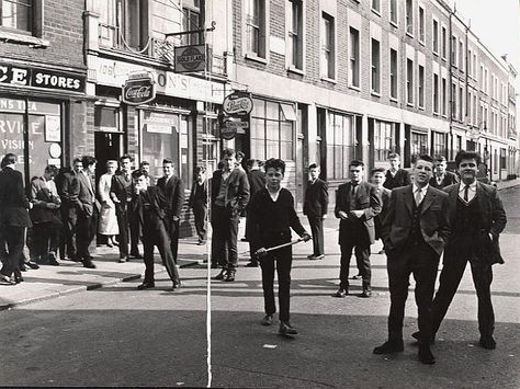 50s Graphics, Roger Mayne, Ladbroke Grove, North Kensington, Teddy Boy Style, People Street, London Street Photography, Teddy Boy, How Soon Is Now