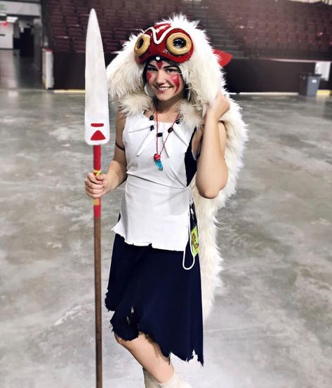 Princess Mononoke Costume Princess Mononoke Costume, Princess Mononoke Cosplay, Sans Cosplay, Carnaval Outfit, Duo Halloween Costumes, Princess Diy, Paint Diy, Princess Mononoke, Cosplay Diy