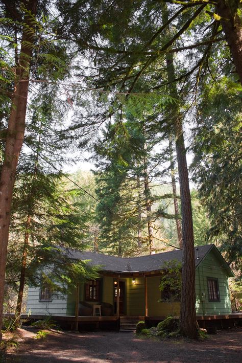 Park Ranger, Cabins And Cottages, Cabin Fever, Cabin Life, Log Cabins, Forest House, The Cabin, Cozy Cabin, House Goals