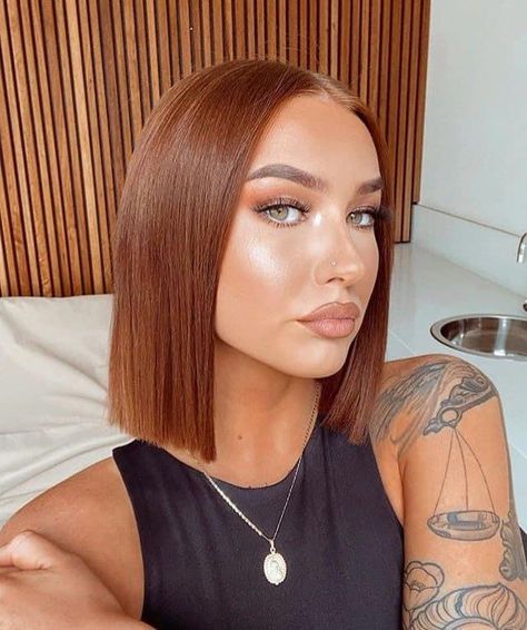 Copper Bob Hair, Short Copper Hair, Brown Bob Hair, Hair Style Girl, Hair Dye Shades, Copper Brown Hair, Girl Hairstyle, Ginger Hair Color, Choppy Bob Hairstyles