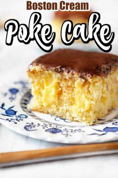 Yellow Cake Mix Desserts, Cream Poke Cake, Boston Cream Poke Cake, Boston Cream Cake, Vanilla Pudding Recipes, Yellow Cake Mix Recipes, Cake Mix Desserts, Yellow Cake Recipe, Boston Cream Pie