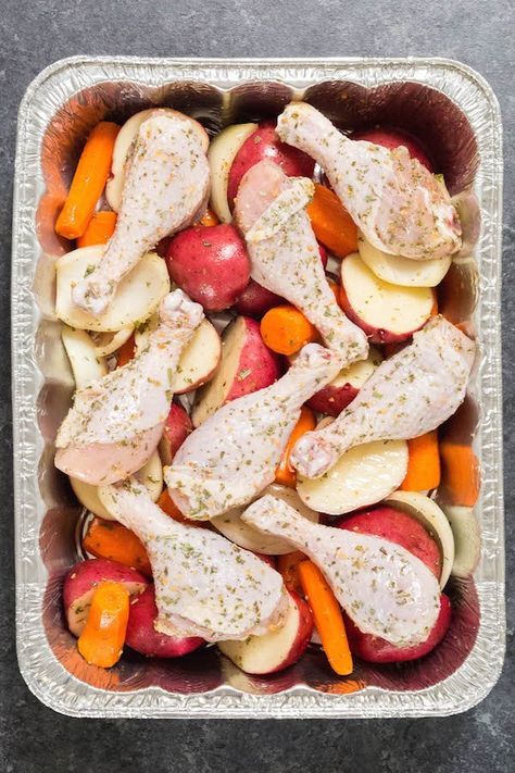 Roasted Chicken Potatoes, Chicken Freezer, Meals Chicken, Chicken Freezer Meals, Italian Meals, Freezer Dinners, Roasted Chicken And Potatoes, Budget Freezer Meals, Freezer Friendly Meals