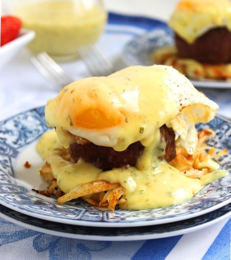 Steakhouse Eggs Benedict - The Suburban Soapbox Eggs Benedict Recipe, Brunch Items, Mexican Breakfast Recipes, Steak And Eggs, Beef Tenderloin, Delicious Breakfast Recipes, Savory Breakfast, Breakfast Brunch Recipes, Breakfast Time