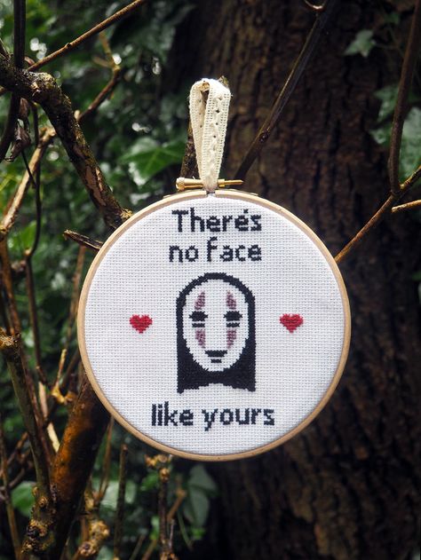 No Face Cross Stitch, No Face Embroidery, No Face Drawing, Valentines Handmade, Common House Plants, Beads Ideas, Diy Embroidery Patterns, Stitch Ideas, No Face