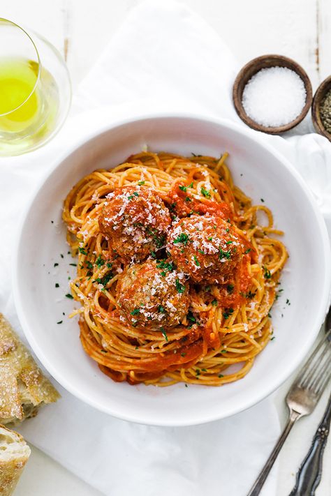 This Homemade Meatball Recipe is jam-packed with beef, pork, cheese, bread, and herbs for a delicious classic Italian meal. Homemade Spam Recipe, Homemade Spam, Best Meatball Recipe, Meatballs Baked, Homemade Meatballs Recipe, Homemade Italian Meatballs, Chef Billy Parisi, Billy Parisi, Italian Meatball