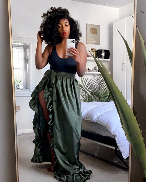 Curly Hair Outfits, Modern Womens Fashion, Stylish Summer Outfits, Dope Fashion, For Your Love, African Print Fashion, Closet Fashion, Boho Chic Fashion, Kimonos