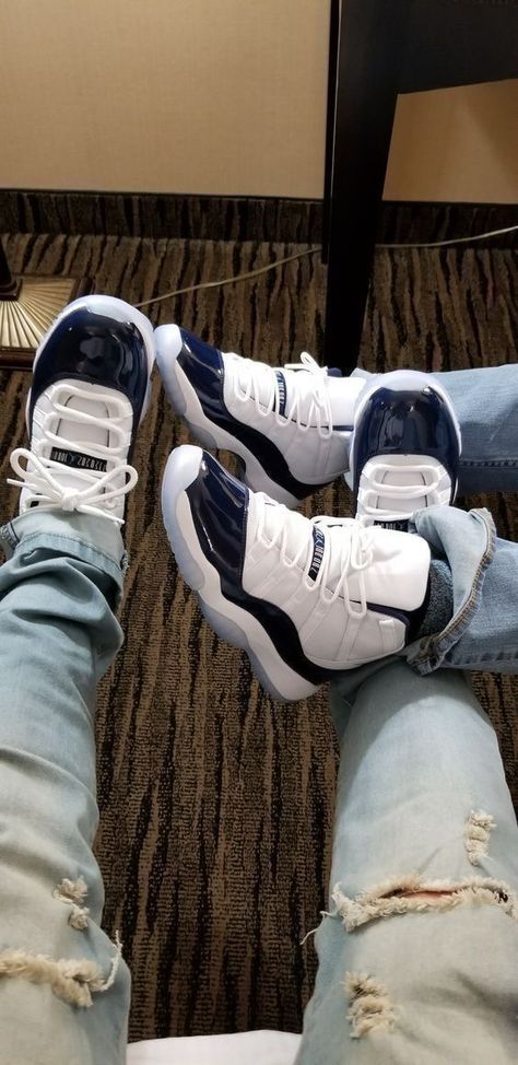 Jordan 11s, Basket Style, Jordan Shoes Girls, Pretty Shoes Sneakers, Jordan Shoes Retro, Shoes Sneakers Jordans, All Nike Shoes, Couple Shoes, Nike Shoes Jordans