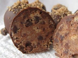 Cookie truffles Cookie Dough Pops, Oreo Truffles Recipe, Cookies And Cups, Quick Dinner Ideas, Truffle Cookies, Cheesecake Recipes Classic, Homemade Chocolate Chip Cookies, Chips Ahoy, Classic Cheesecake