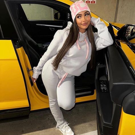 What synaworld tracksuit do you think is the best ? | Instagram Designer Sportswear, Hoodie Pants, Turtleneck Sweatshirt, Fashionable Clothes, Red Design, Drawstring Hoodie, Clothes Collection, Letter Print, You Think