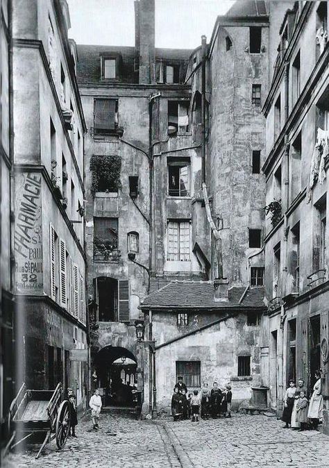 Paris History, Le Marais Paris, Paris 1900, Beautiful Paris, Old Paris, Paris Vintage, Paris Photography, Paris Photo, Vintage Paris