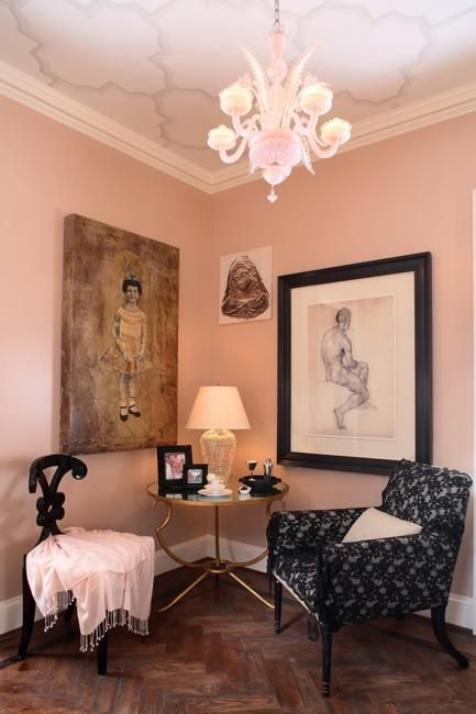 furniture for corners and wall decoration ideas Odessa Pink, Pink Living Room Walls, Pink Painted Walls, Murs Roses, Pink Paint Colors, Media Room Design, Pink Wallpaper Backgrounds, Pink Living Room, Shabby Chic Living Room