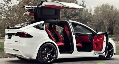 Custom Tesla Model X With Bentley Red Interior Selling For $180K Custom Tesla, Tesla Suv, Bentley Interior, Wall Types, Tesla X, Tesla Motors, Tesla Car, Tesla Model X, Red Interior